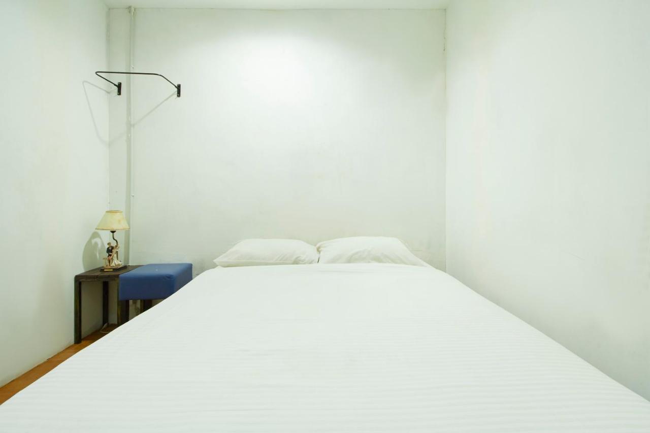 Tonight Hotel Hostel George Town Exteriör bild