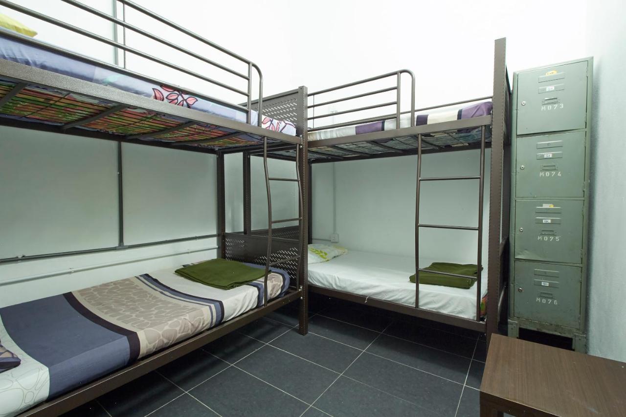 Tonight Hotel Hostel George Town Exteriör bild